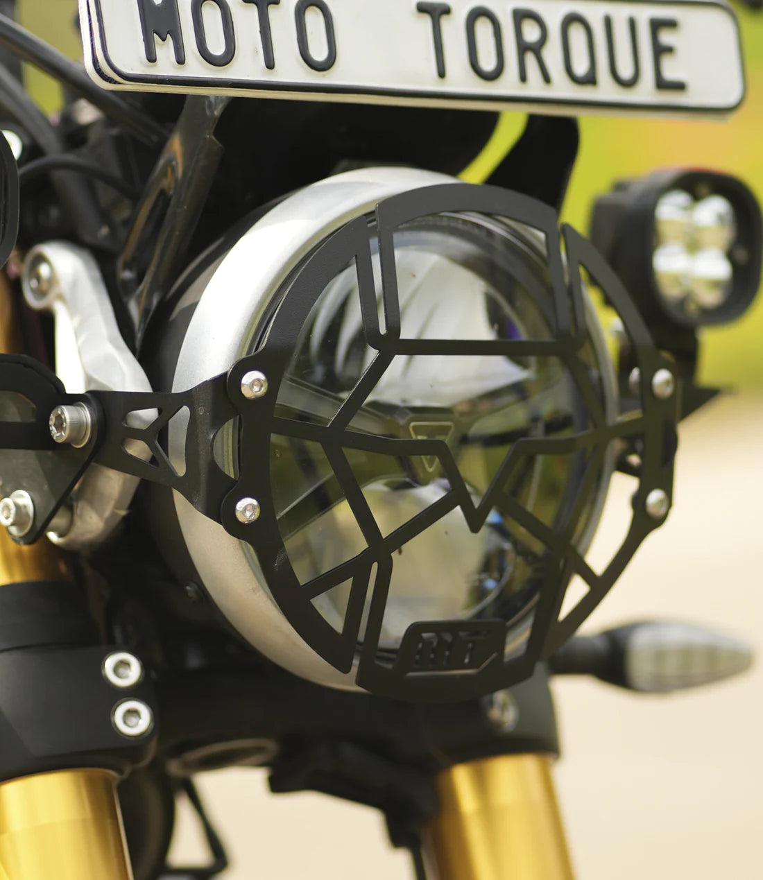 MOTO TORQUE TRIUMPH SPEED 400 - HEADLIGHT GRILL