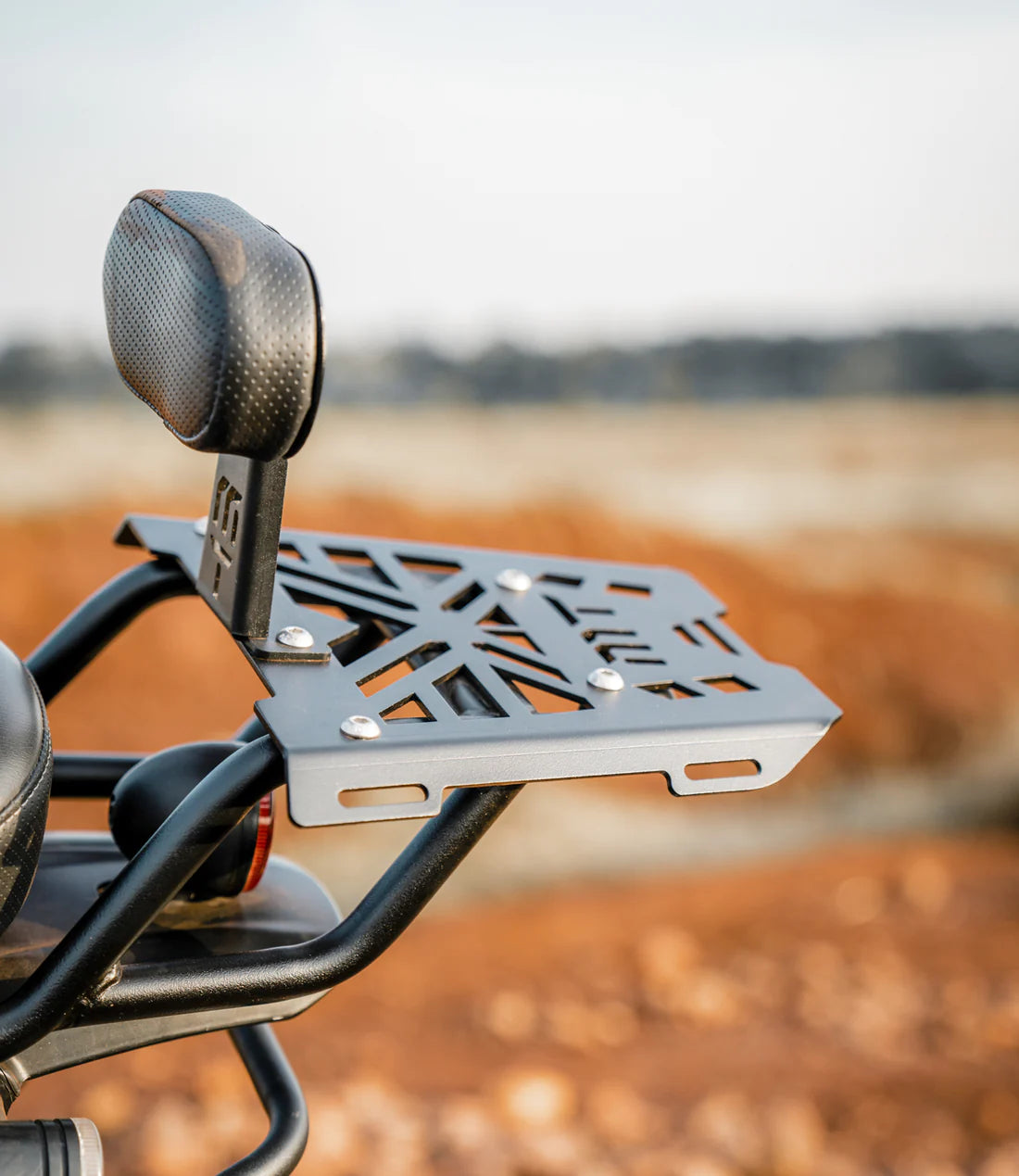 MOTO TORQUE JAWA YEZDI SCRAMBLER - BACK CARRIER