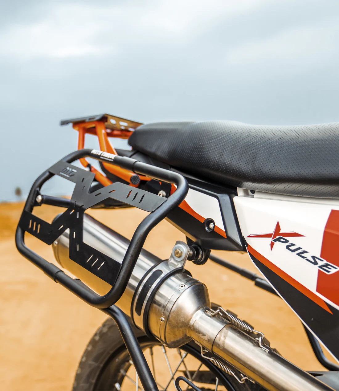 MOTO TORQUE HERO XPULSE RALLY EDITION - SADDLE STAY