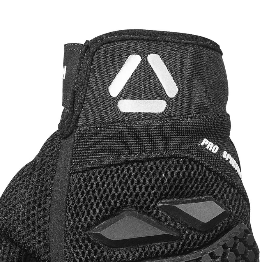 KORDA FLITE SHORT CUFF RIDING GLOVES - BLACK