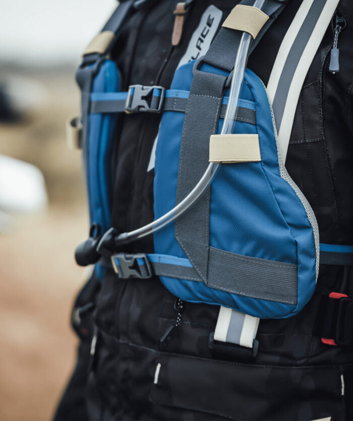 SOLACE LUGGAGE HYDRO TRAIL PRO HYDRATION BACKPACK-BLUE