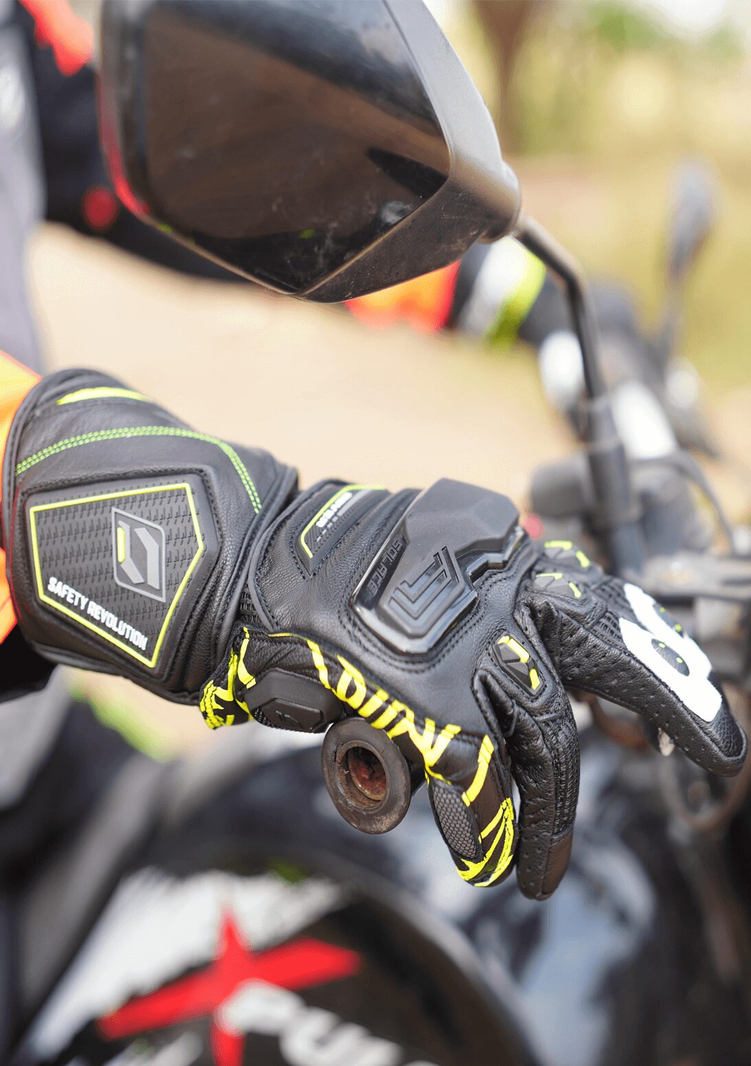 SOLACE Rover Long Gloves - Black Neon