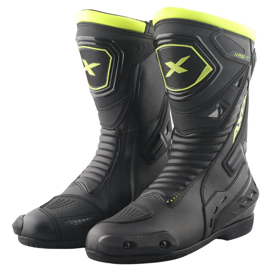 Axor Slipstream PRO Riding Boots – Sleek black motorcycle boots with reinforced ankle protection, lightweight design, and a sporty aerodynamic profile for performance riding.
motorizzr
