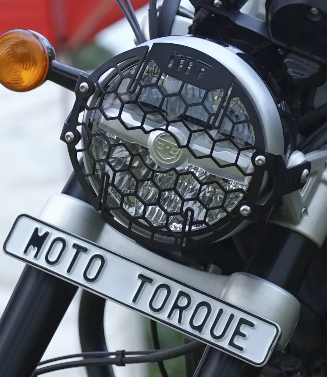 MOTO TORQUE ROYAL ENFIELD SUPER METEOR 650 - HEADLIGHT GRILL