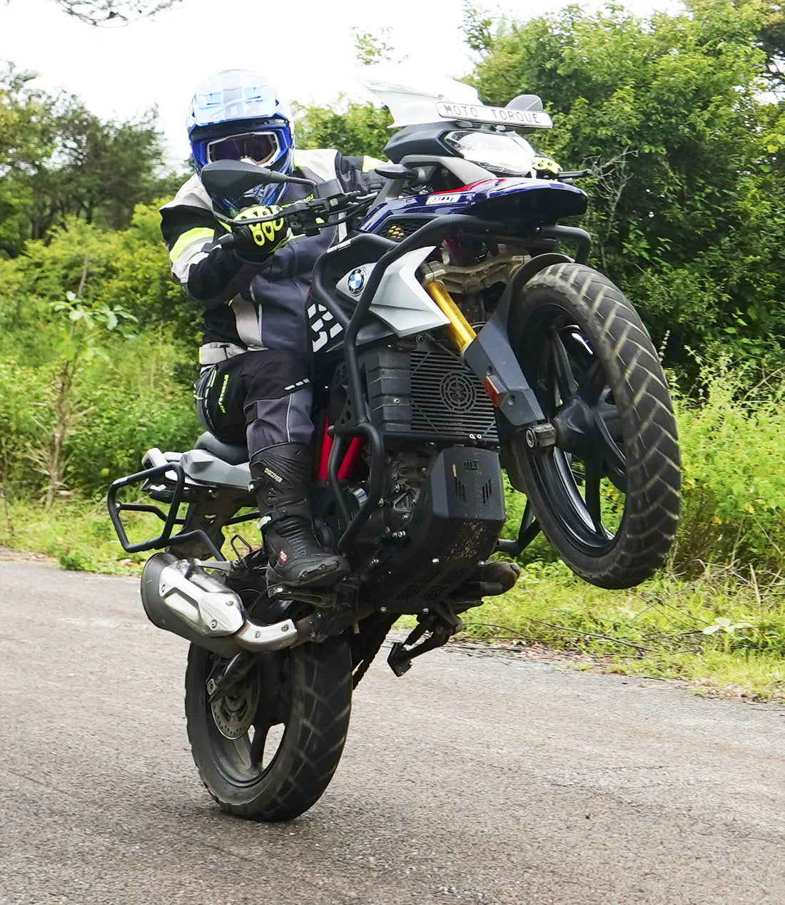 Bmw g310r deals torque