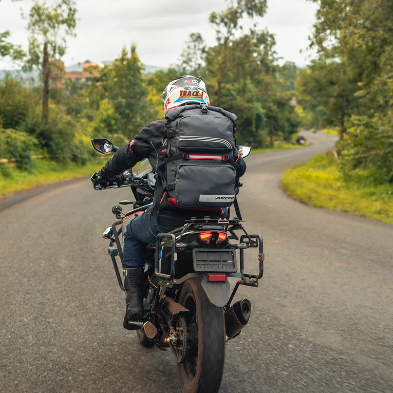 Axor Detour Day Adventure Bagpack - Black